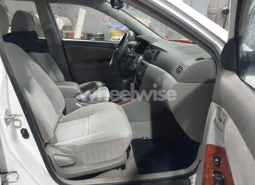 Photo 5 of 2003 Toyota Corolla LE (VIN 1NXBR32E53Z125285)