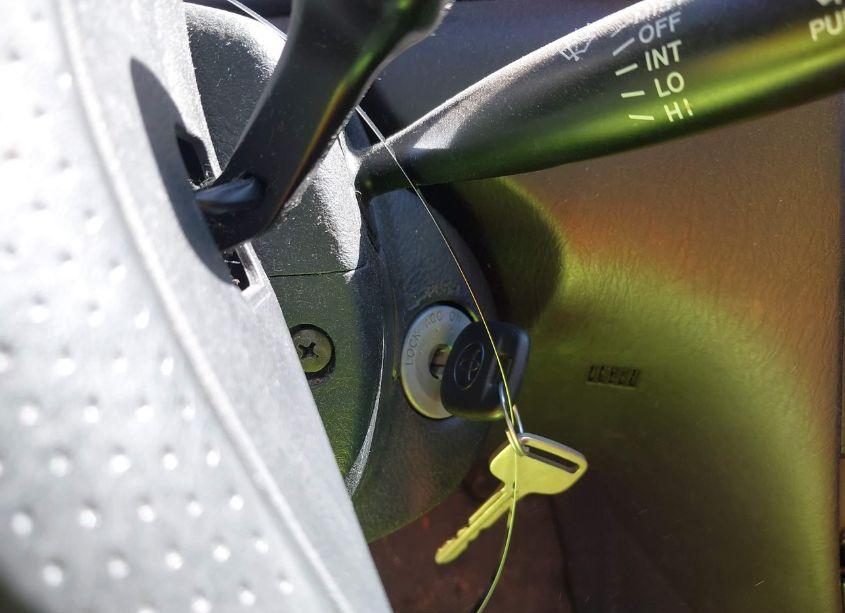 Photo 11 of 2003 Toyota Corolla S (VIN 1NXBR32E53Z178360)