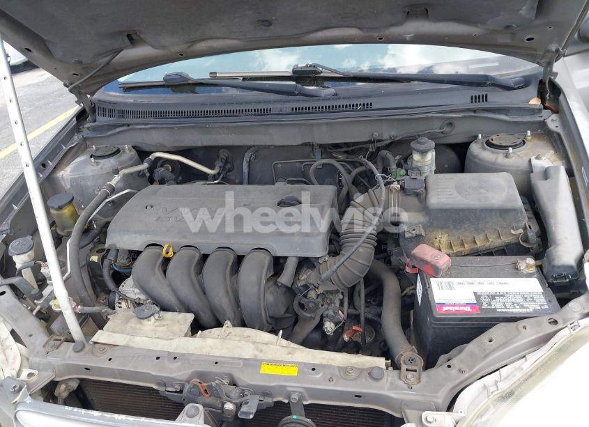 Photo 10 of 2004 Toyota Corolla LE (VIN 1NXBR32E54Z265306)