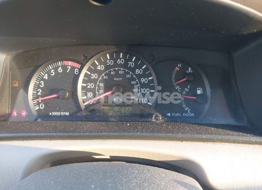 Photo 7 of 2004 Toyota Corolla CE (VIN 1NXBR32E54Z269050)