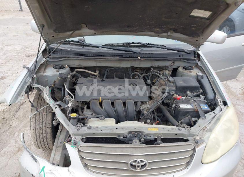 Photo 10 of 2004 Toyota Corolla LE (VIN 1NXBR32E54Z327013)