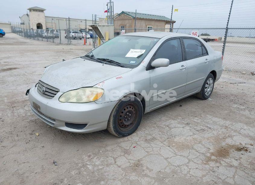 Photo 2 of 2004 Toyota Corolla LE (VIN 1NXBR32E54Z327013)