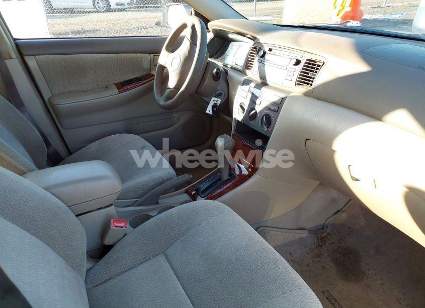 Photo 5 of 2004 Toyota Corolla LE (VIN 1NXBR32E54Z335709)