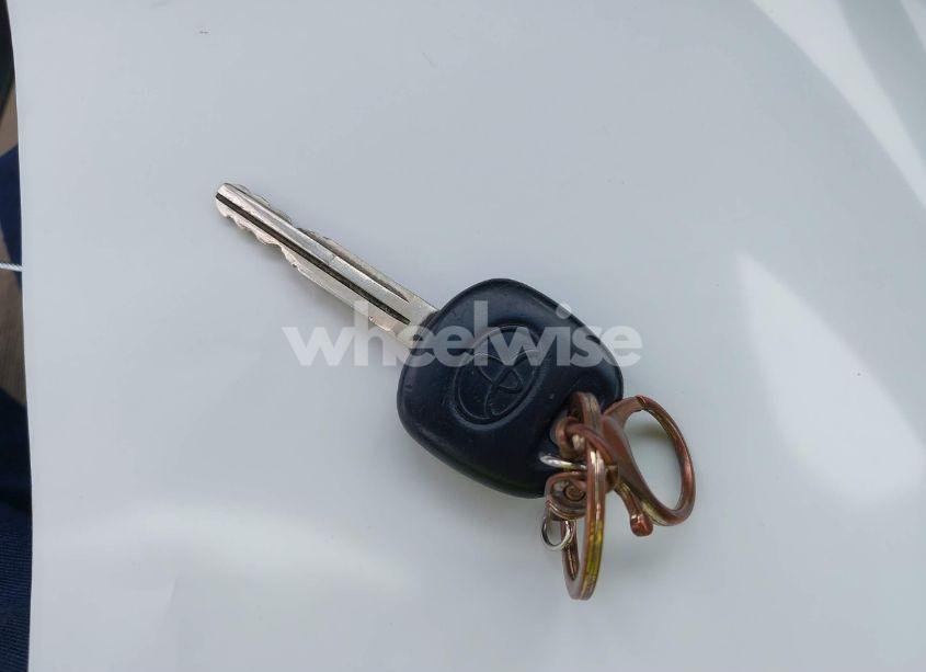 Photo 11 of 2005 Toyota Corolla LE (VIN 1NXBR32E55Z360126)