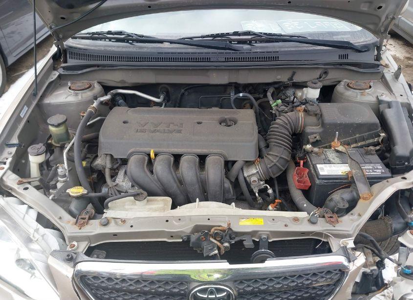 Photo 10 of 2005 Toyota Corolla LE (VIN 1NXBR32E55Z362734)