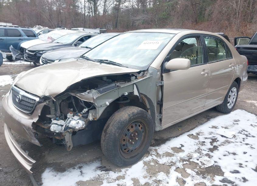 Photo 2 of 2005 Toyota Corolla LE (VIN 1NXBR32E55Z362734)