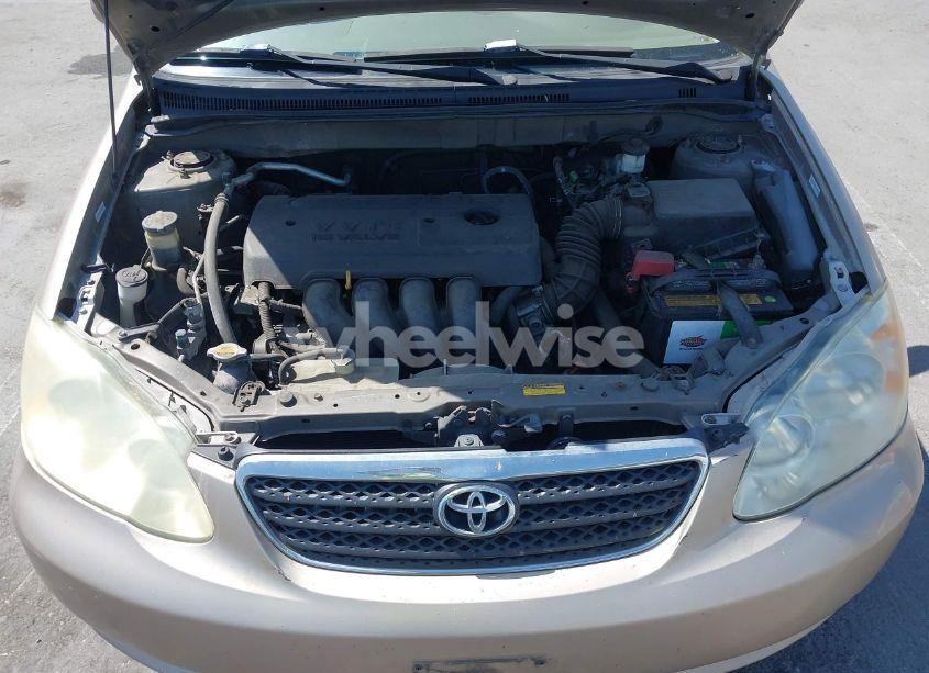 Photo 10 of 2005 Toyota Corolla LE (VIN 1NXBR32E55Z377685)