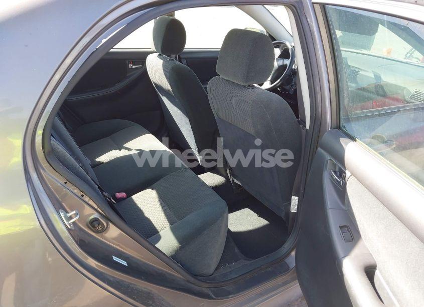 Photo 8 of 2005 Toyota Corolla CE/LE/S (VIN 1NXBR32E55Z390954)