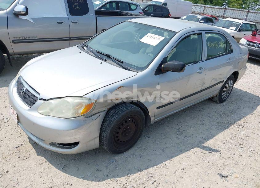 Photo 2 of 2005 Toyota Corolla CE (VIN 1NXBR32E55Z414282)