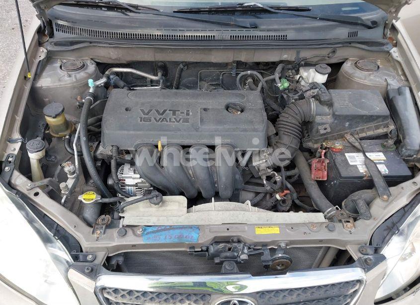 Photo 10 of 2005 Toyota Corolla LE (VIN 1NXBR32E55Z431017)