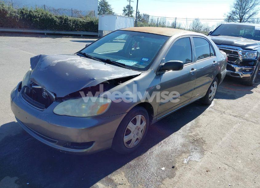 Photo 2 of 2005 Toyota Corolla CE (VIN 1NXBR32E55Z437304)