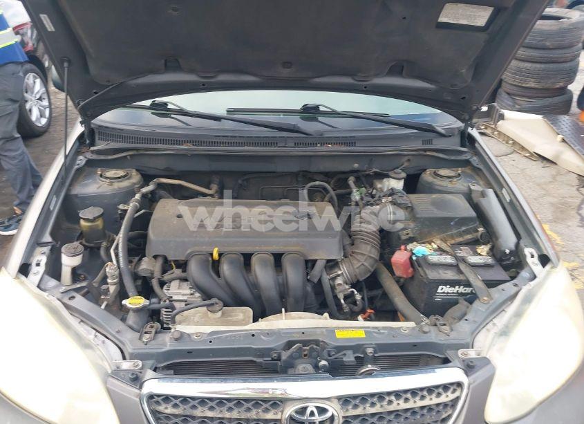Photo 10 of 2005 Toyota Corolla CE (VIN 1NXBR32E55Z437786)