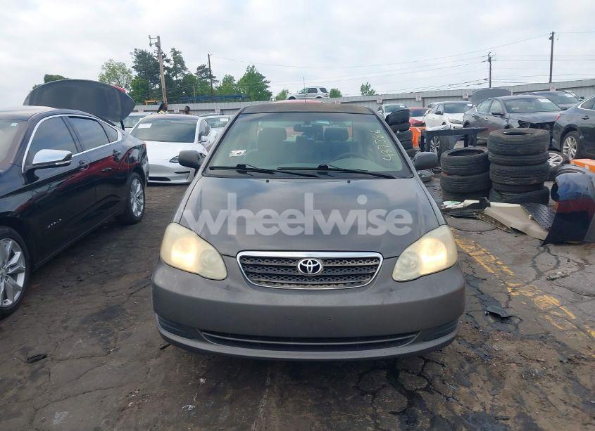 Photo 12 of 2005 Toyota Corolla CE (VIN 1NXBR32E55Z437786)