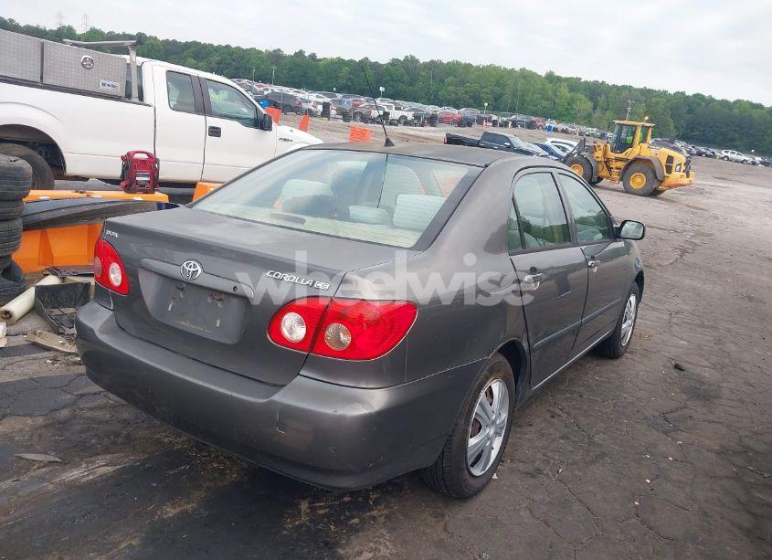 Photo 4 of 2005 Toyota Corolla CE (VIN 1NXBR32E55Z437786)