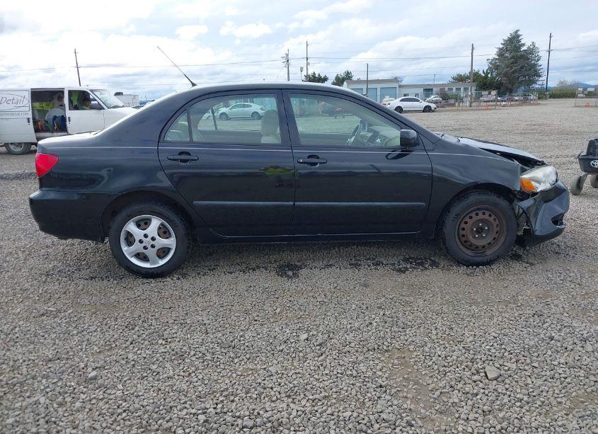 Photo 13 of 2005 Toyota Corolla CE (VIN 1NXBR32E55Z453759)