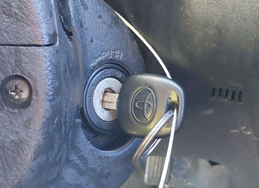 Photo 11 of 2005 Toyota Corolla S (VIN 1NXBR32E55Z482792)