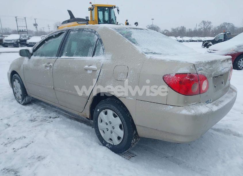 Photo 3 of 2005 Toyota Corolla LE (VIN 1NXBR32E55Z489399)