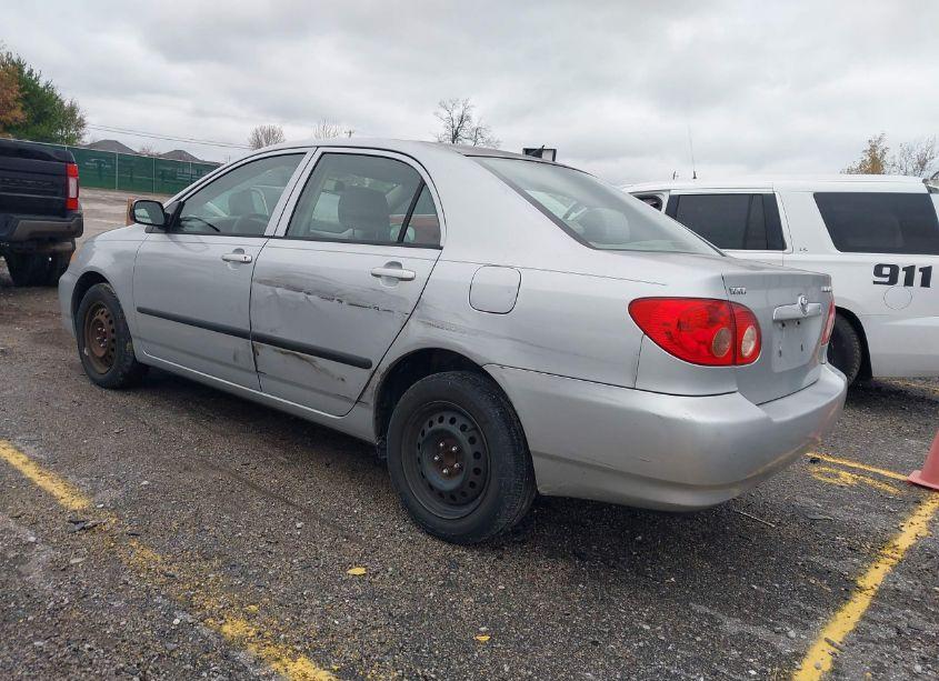 Photo 3 of 2005 Toyota Corolla CE (VIN 1NXBR32E55Z536852)