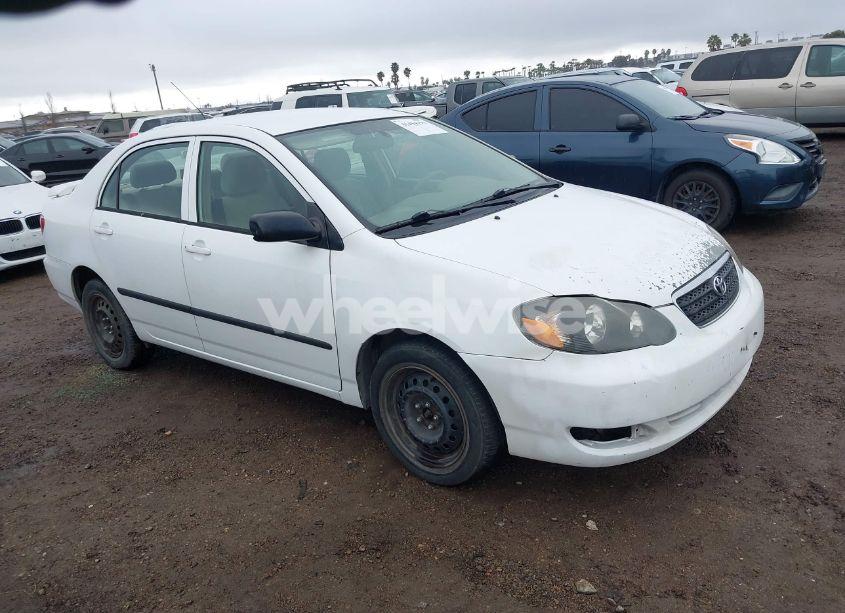 2006 Toyota Corolla CE (VIN 1NXBR32E56Z580884) main photo