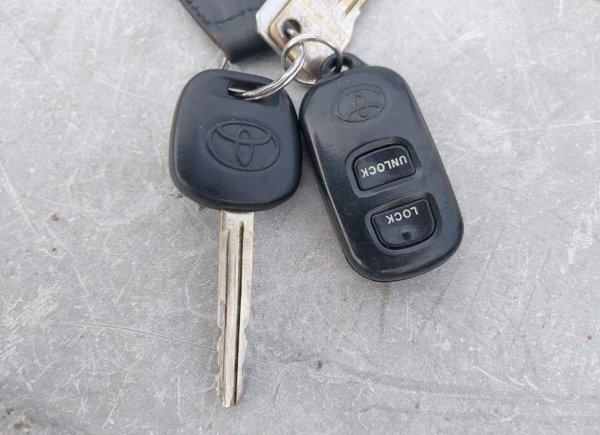 Photo 11 of 2006 Toyota Corolla LE (VIN 1NXBR32E56Z609090)