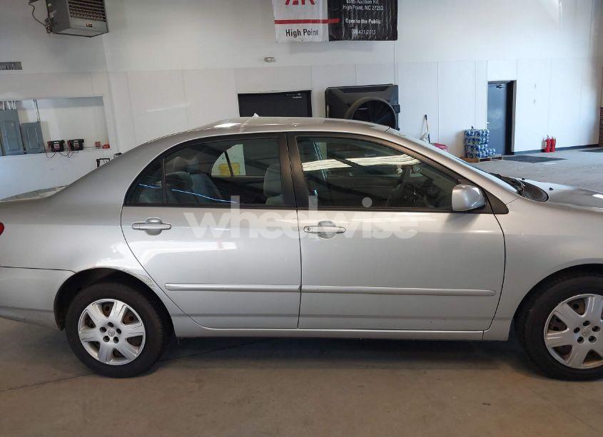 Photo 13 of 2006 Toyota Corolla LE (VIN 1NXBR32E56Z618565)