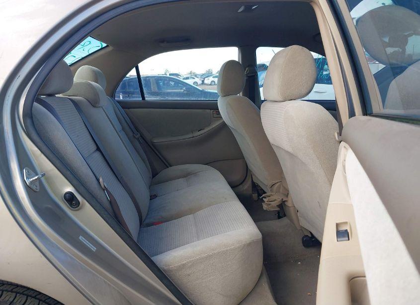 Photo 8 of 2006 Toyota Corolla CE (VIN 1NXBR32E56Z640761)