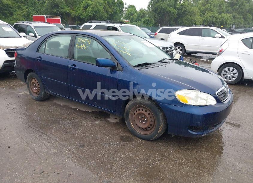 2006 Toyota Corolla LE (VIN 1NXBR32E56Z668348) main photo