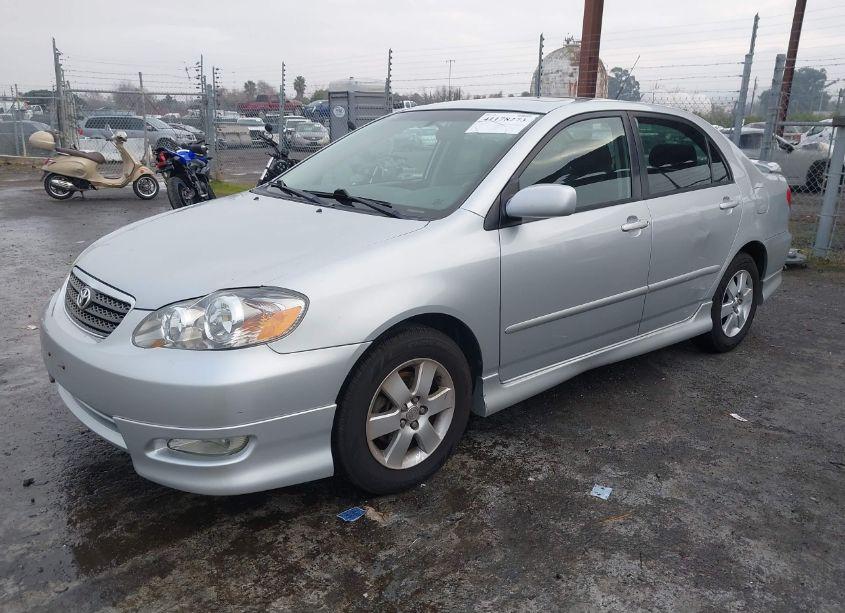 Photo 2 of 2006 Toyota Corolla S (VIN 1NXBR32E56Z685425)