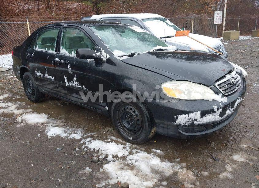 2006 Toyota Corolla CE (VIN 1NXBR32E56Z696876) main photo