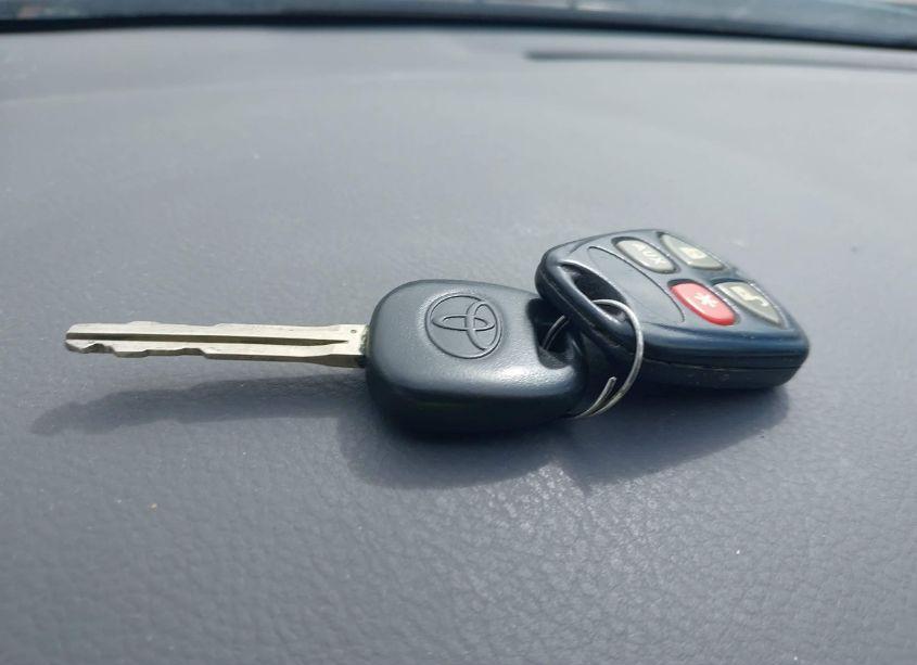 Photo 11 of 2007 Toyota Corolla CE (VIN 1NXBR32E57Z820579)