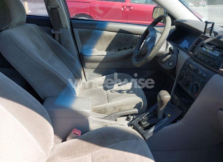 Photo 5 of 2007 Toyota Corolla CE (VIN 1NXBR32E57Z847894)