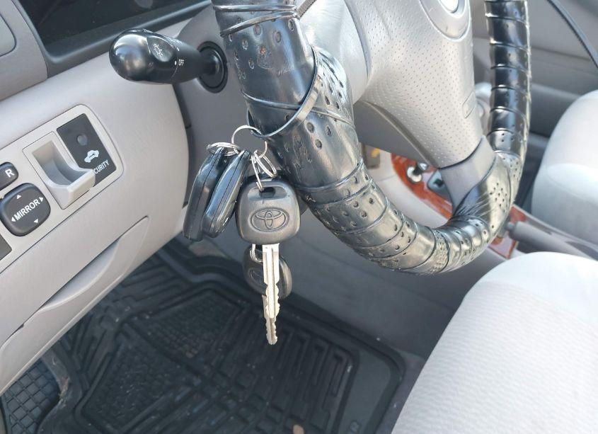 Photo 11 of 2007 Toyota Corolla LE (VIN 1NXBR32E57Z861441)