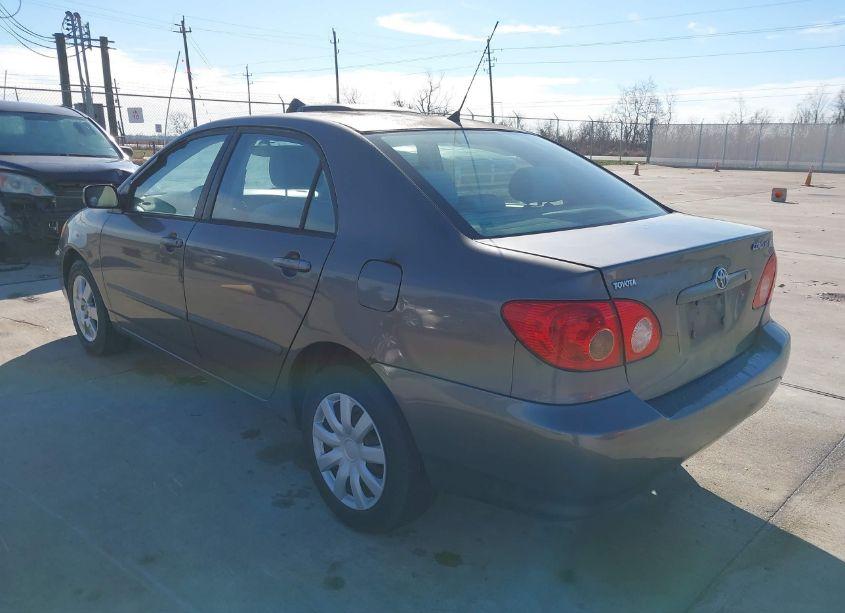 Photo 3 of 2007 Toyota Corolla LE (VIN 1NXBR32E57Z861441)