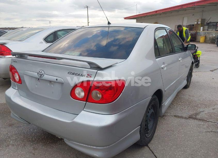 Photo 4 of 2007 Toyota Corolla S (VIN 1NXBR32E57Z887425)