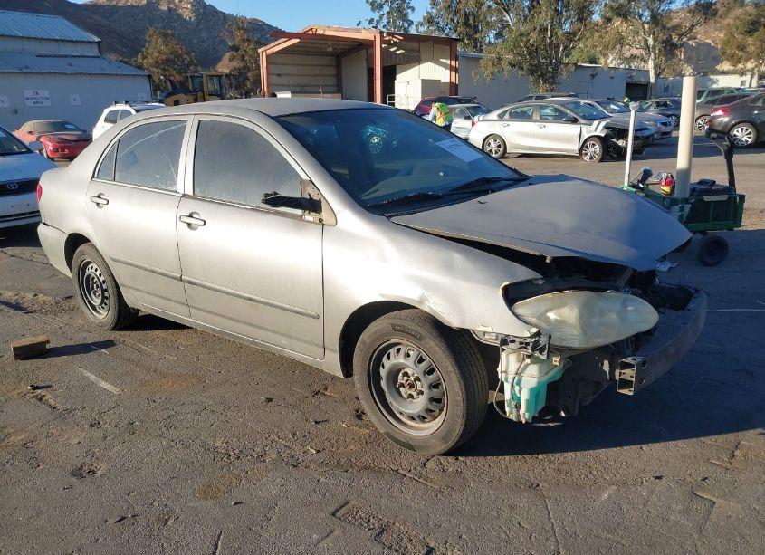 2007 Toyota Corolla CE (VIN 1NXBR32E57Z906426) main photo