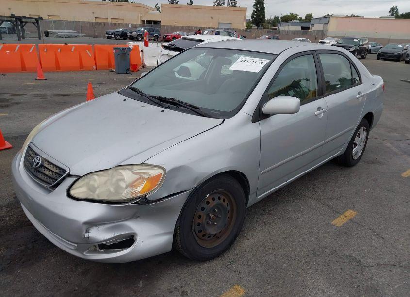 Photo 2 of 2008 Toyota Corolla LE (VIN 1NXBR32E58Z014193)