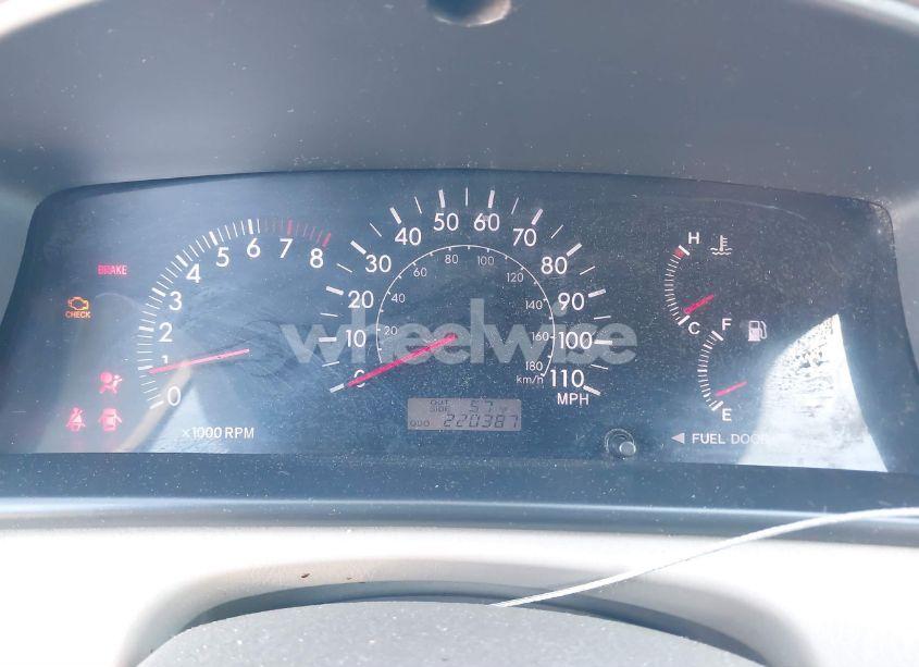 Photo 7 of 2008 Toyota Corolla LE (VIN 1NXBR32E58Z020236)