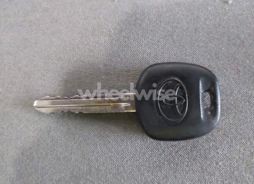 Photo 11 of 2008 Toyota Corolla LE (VIN 1NXBR32E58Z031026)