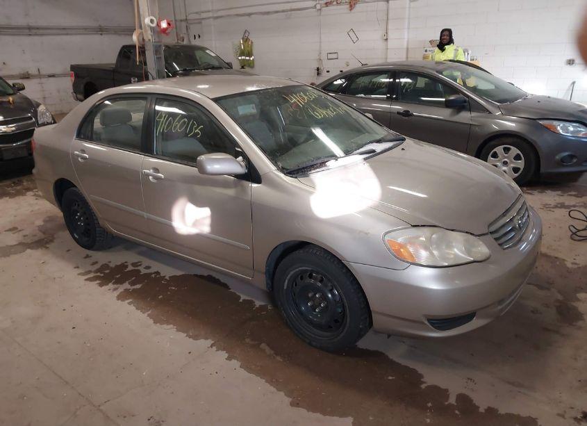 2003 Toyota Corolla LE (VIN 1NXBR32E63Z132259) main photo