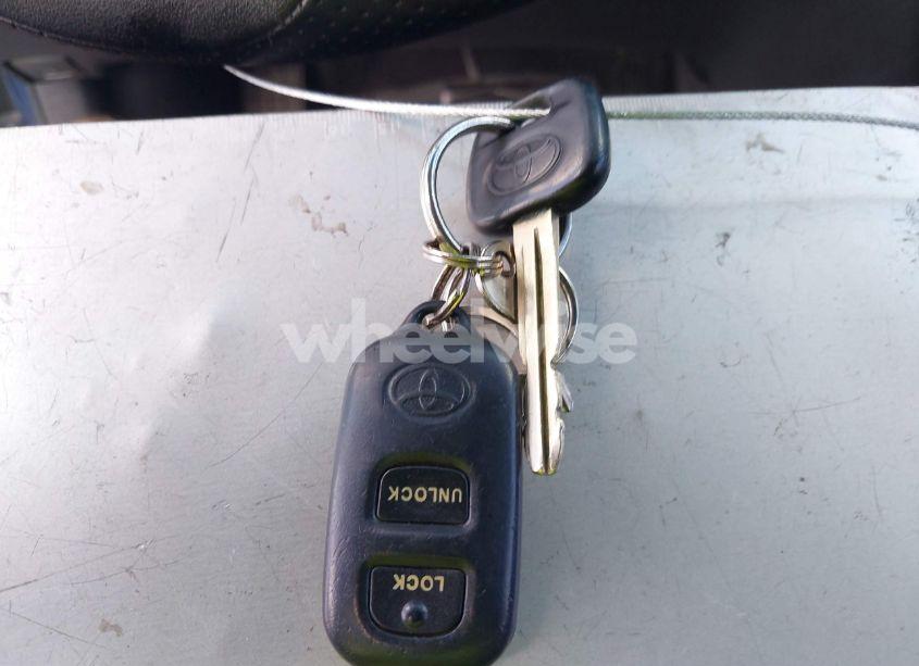 Photo 11 of 2003 Toyota Corolla S (VIN 1NXBR32E63Z162121)