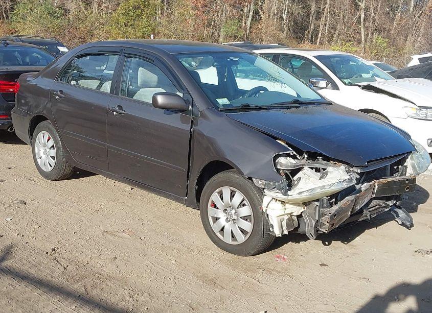 2003 Toyota Corolla LE (VIN 1NXBR32E63Z179369) main photo