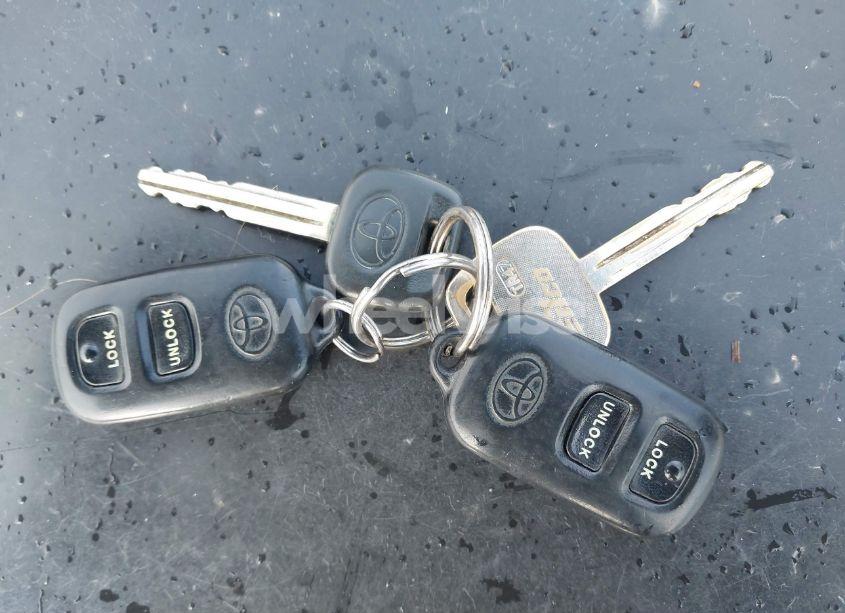 Photo 11 of 2003 Toyota Corolla LE (VIN 1NXBR32E63Z190016)