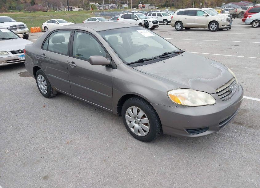 2004 Toyota Corolla LE (VIN 1NXBR32E64Z208015) main photo
