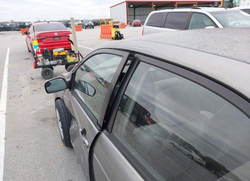 Photo 12 of 2004 Toyota Corolla LE (VIN 1NXBR32E64Z208015)