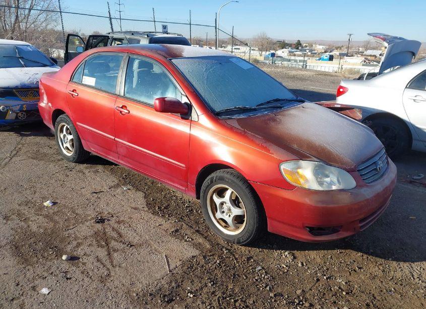 2004 Toyota Corolla LE (VIN 1NXBR32E64Z229351) main photo