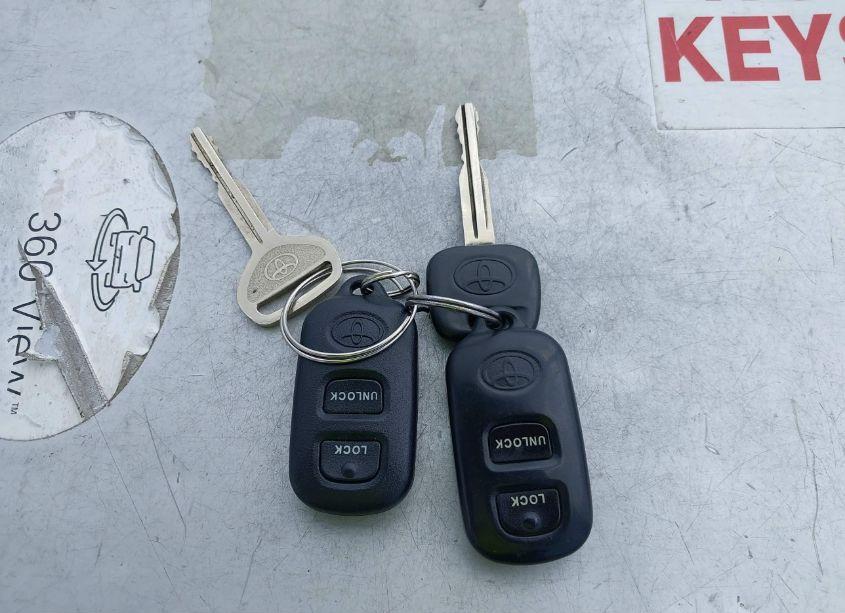 Photo 11 of 2004 Toyota Corolla LE (VIN 1NXBR32E64Z261703)