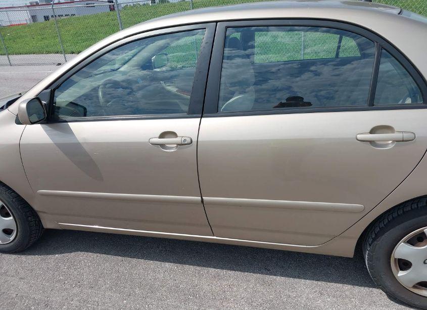 Photo 12 of 2004 Toyota Corolla LE (VIN 1NXBR32E64Z261703)