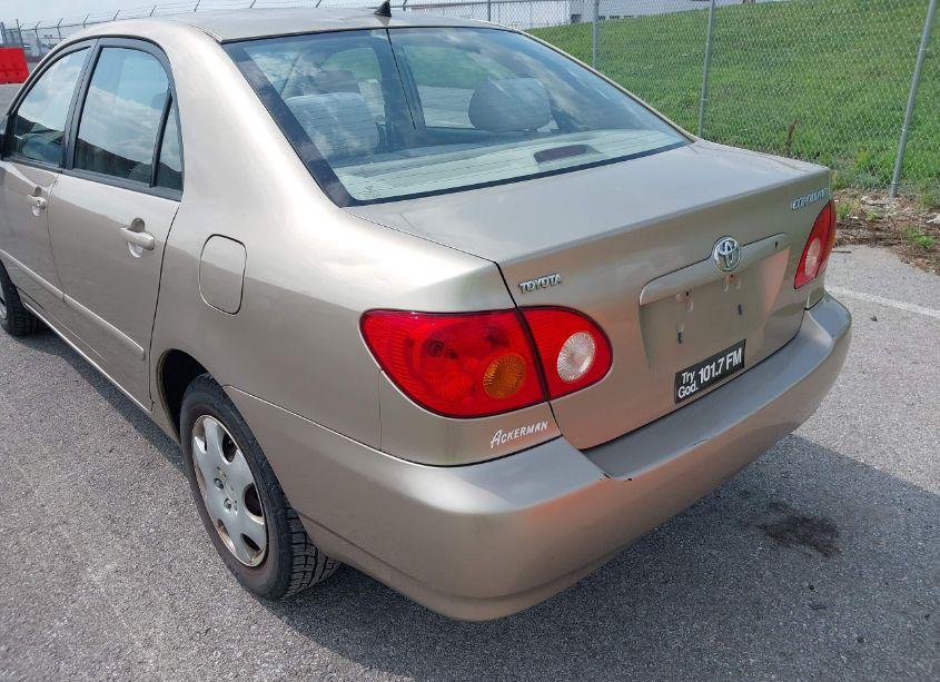 Photo 13 of 2004 Toyota Corolla LE (VIN 1NXBR32E64Z261703)