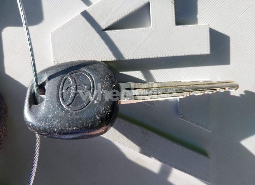 Photo 11 of 2005 Toyota Corolla S (VIN 1NXBR32E65Z344551)