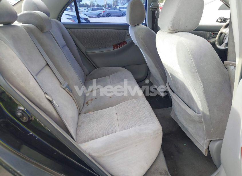 Photo 8 of 2005 Toyota Corolla LE (VIN 1NXBR32E65Z345912)